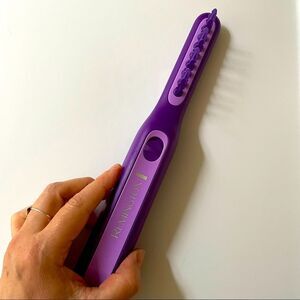 Remington DT7432 Wet or Dry Tame The Mane Electric Detangling Brush